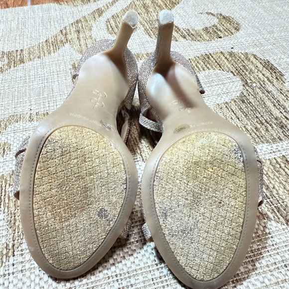 JESSICA SIMPSON gold sparkly heels, size 7 women's, euro 37 - Picture 6 of 13